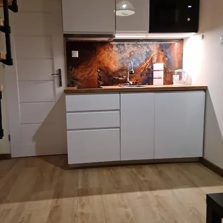 Amber 1112 * Krakow